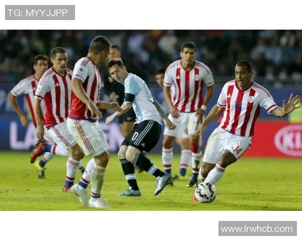 乌拉圭与法国精彩对决集锦回顾赛场瞬间与精彩进球一览 乌拉圭与法国精彩对决集锦回顾赛场瞬间与精彩进球一览