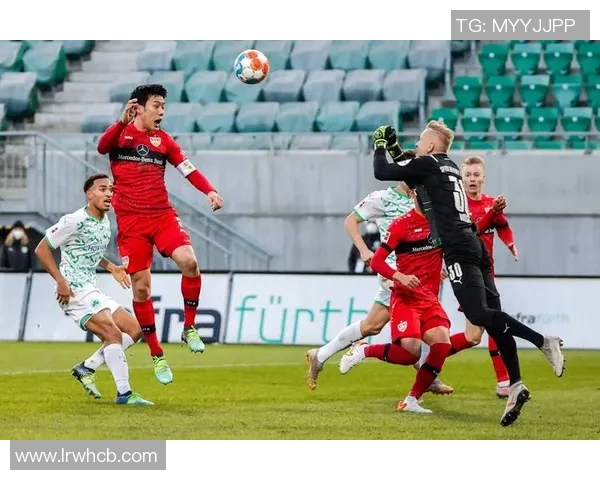 沃尔夫斯堡客场不败纪录延续：德甲赛场上的传奇之路