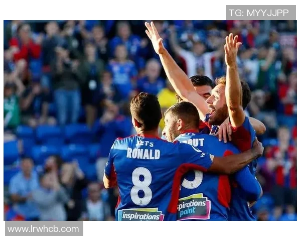 墨尔本城对阵纽喷气机足球比赛精彩直播全程回顾与分析