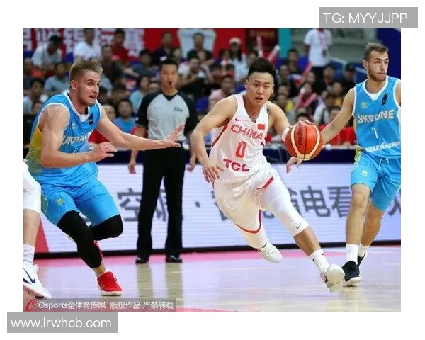 男篮红队对阵乌克兰精彩直播全程回顾与赛后分析 男篮红队对阵乌克兰精彩直播全程回顾与赛后分析