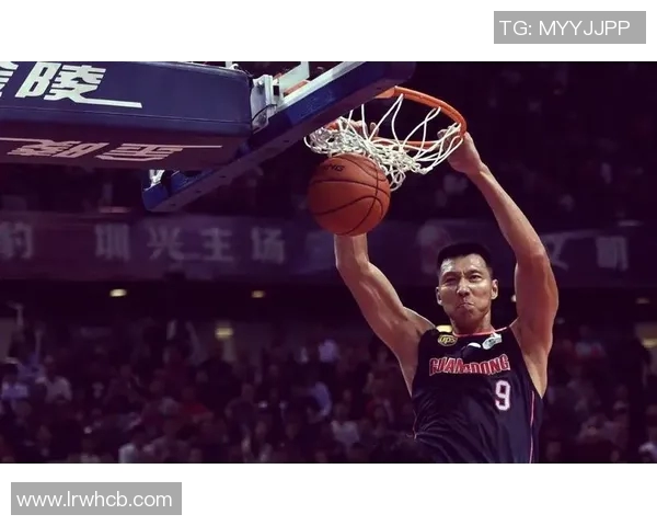 易建联：从篮球场上的传奇到中国体育的精神象征与未来希望