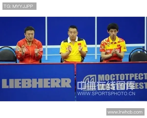 日本与波兰的较量h组赛场上的精彩对决与战术分析